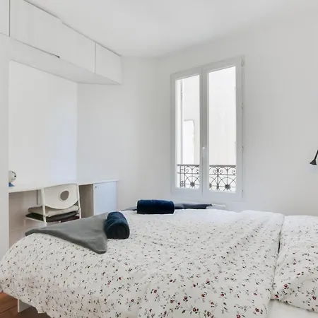 Alloggio in famiglia ++++ Privee Arc De Triomphe / Private Arc De Triomphe ++++